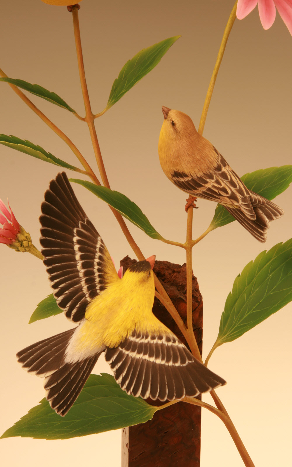 Wildfowl Design- The Carvings of Dennis Schroeder: American Goldfinches